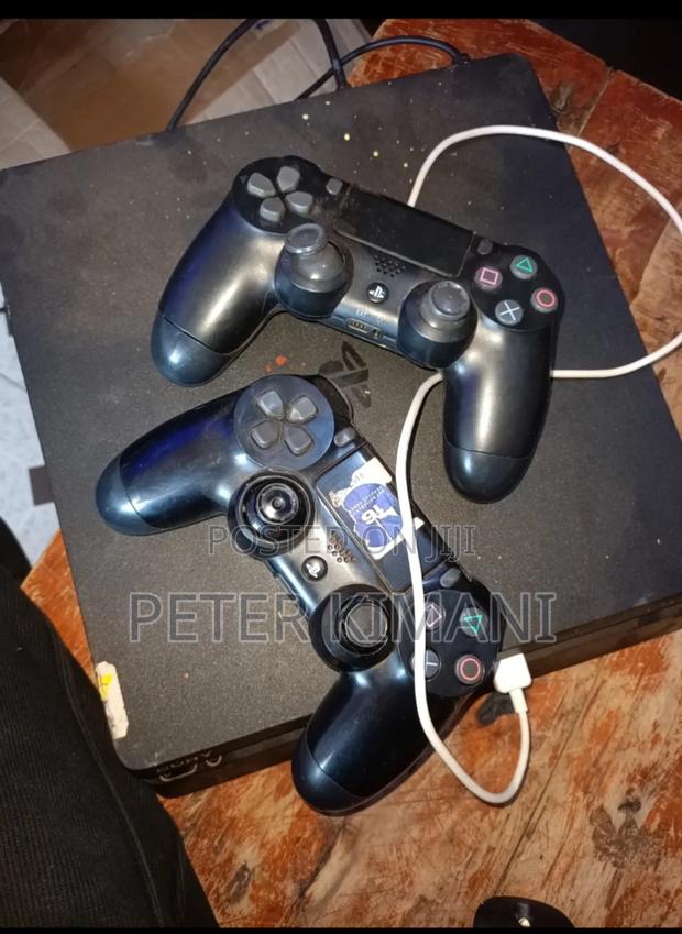 Playstation 4 - main view