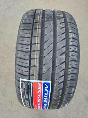 255 /35 R18 Vinmax Tyres (Active V02) - thumbnail 2