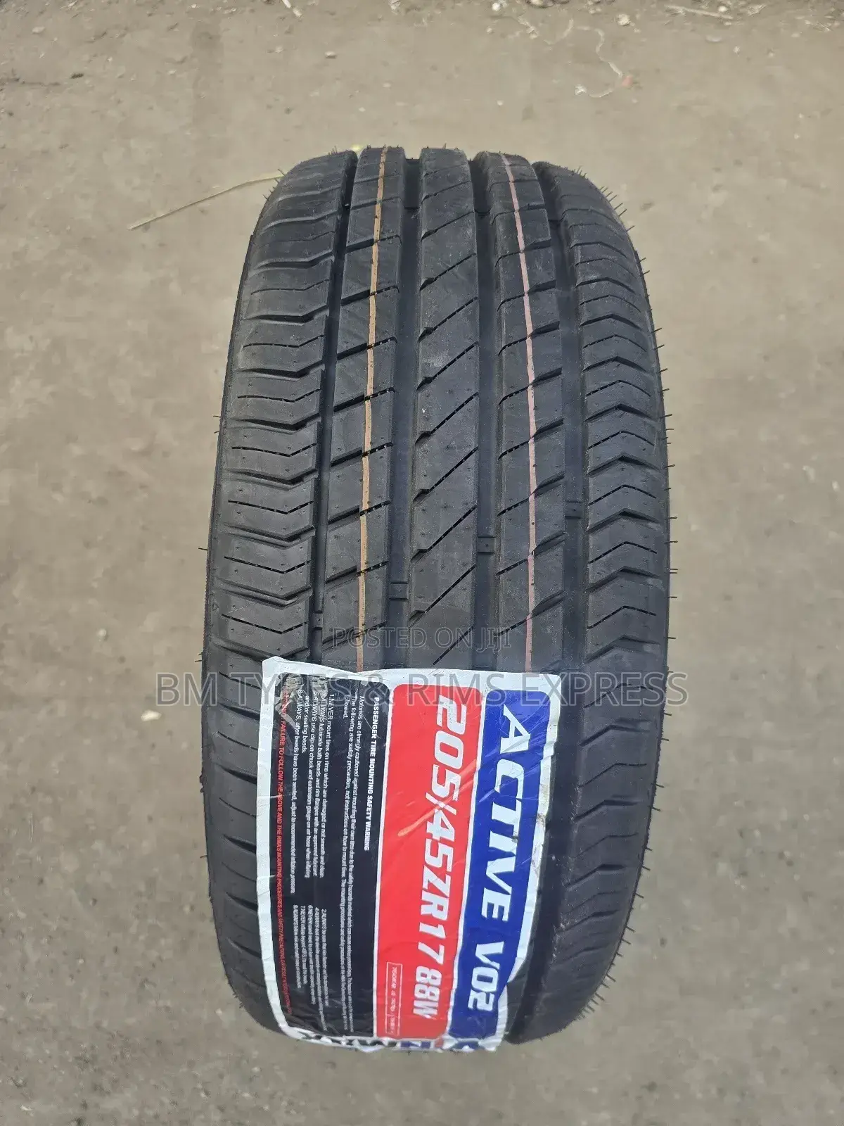 205 /45 R17 Vinmax Tyres (Active V02).
