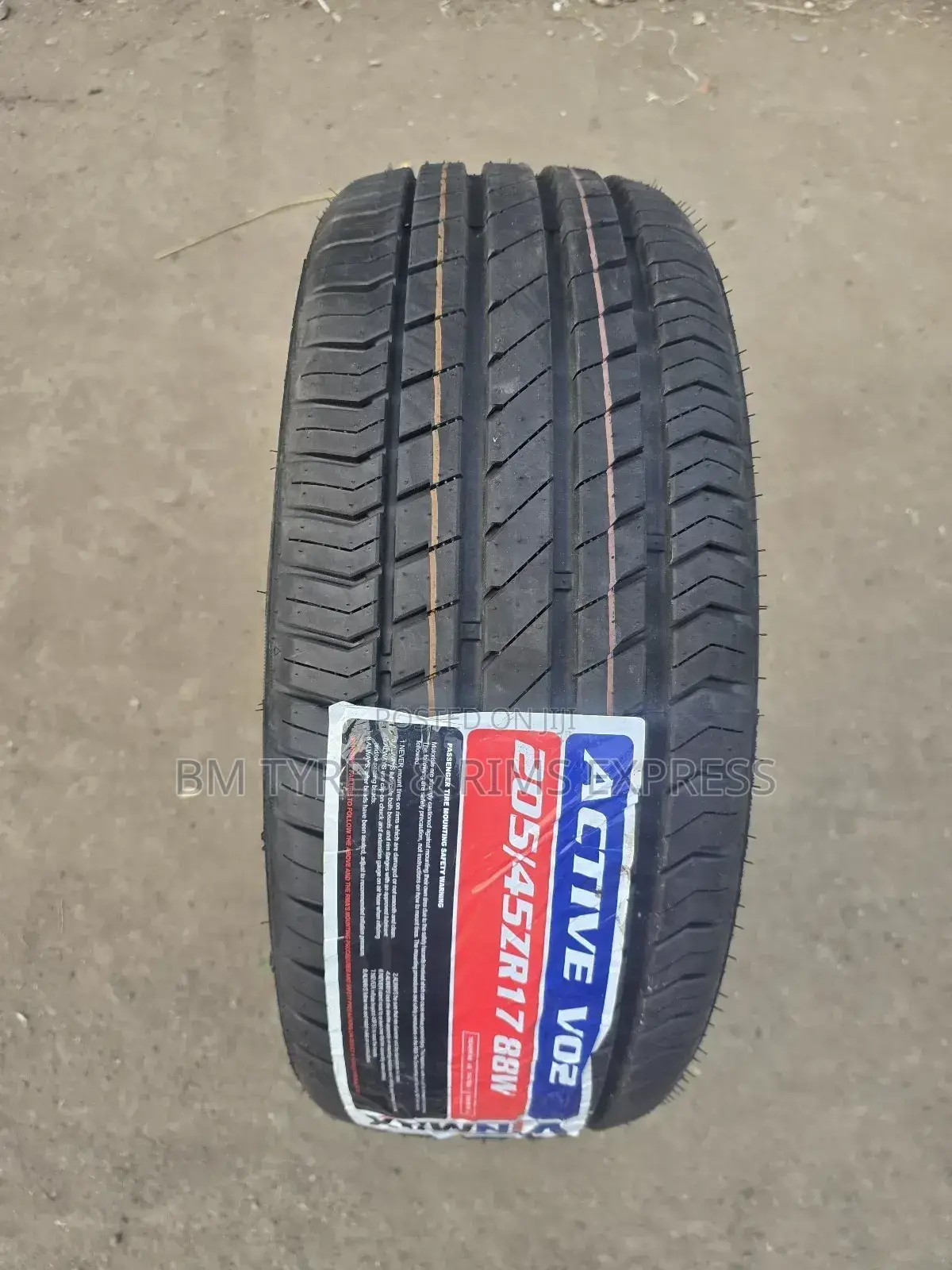 205 /45 R17 Vinmax Tyres (Active V02).