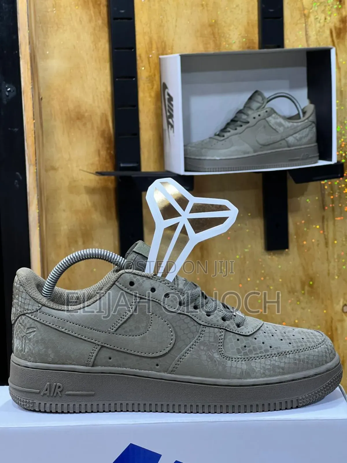 Nike Air Force 1 Low X Kobe Bryant Snake-Skin Texture