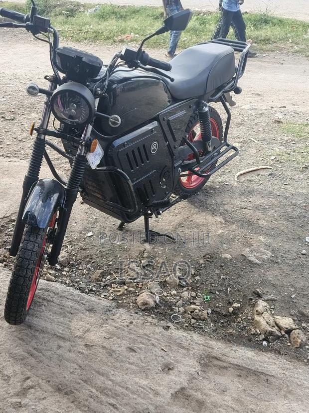 Motorcycle 2024 Black - main view