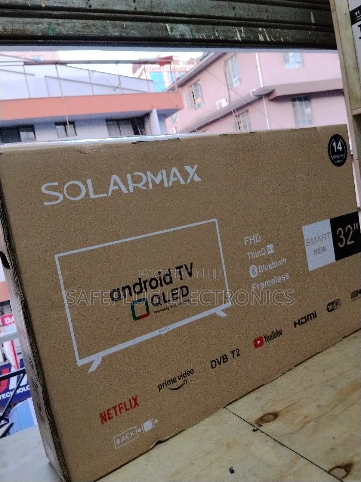 " Solarmax Smart Android Tv With Solar Charging | Frameless