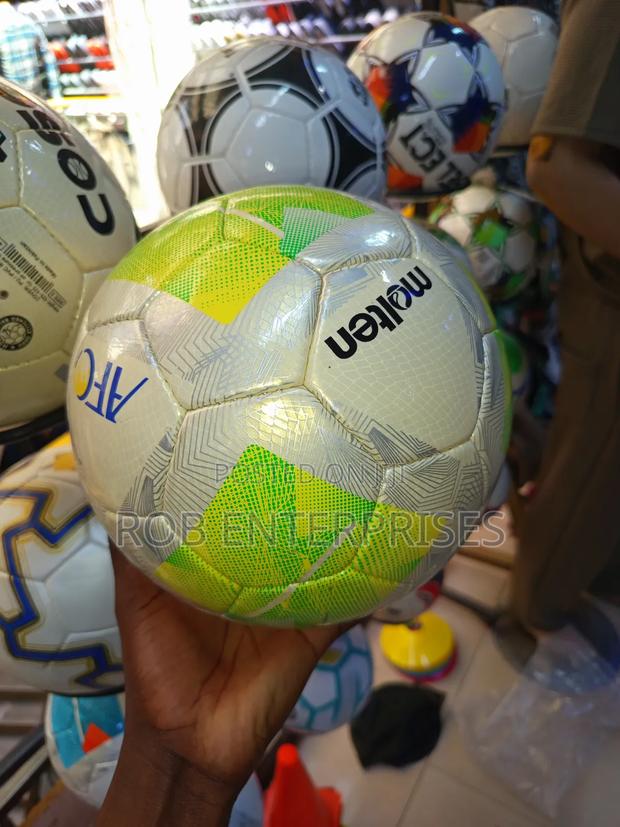 Original Molten Football - thumbnail 6