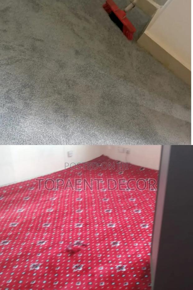 Vip Plain Grey And Red Dotted 10mm Wall To Wall Flooring Solutions - main view