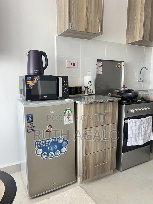 Haza Cozy Homes-City Views - thumbnail 4