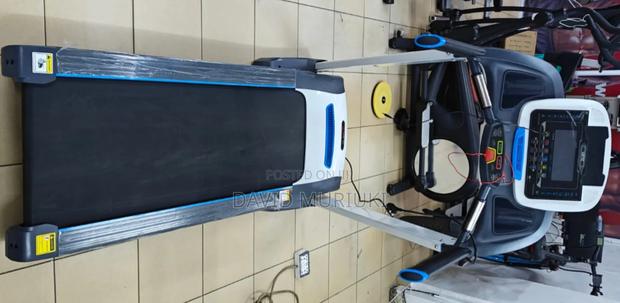 Merc V5 Treadmill