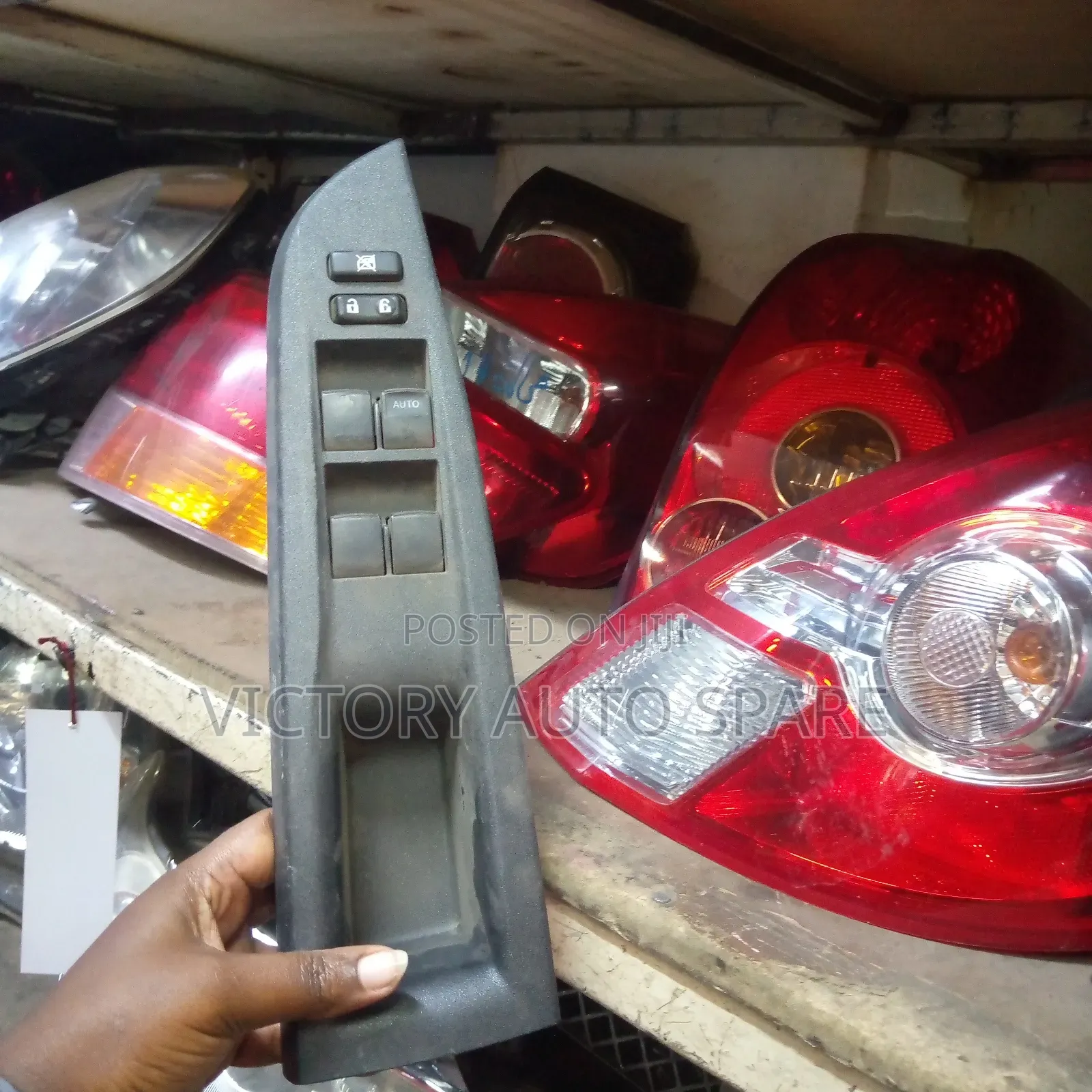 Ractis Door Main Switch New