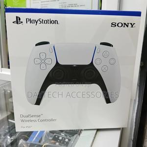 Playstation 5 Original Sony Dualsense Wireless Controller Gamepad. - thumbnail 2