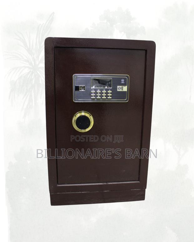 80kg Biometric Safe | Large Capacity Storage Without Messy Stacking - thumbnail 3
