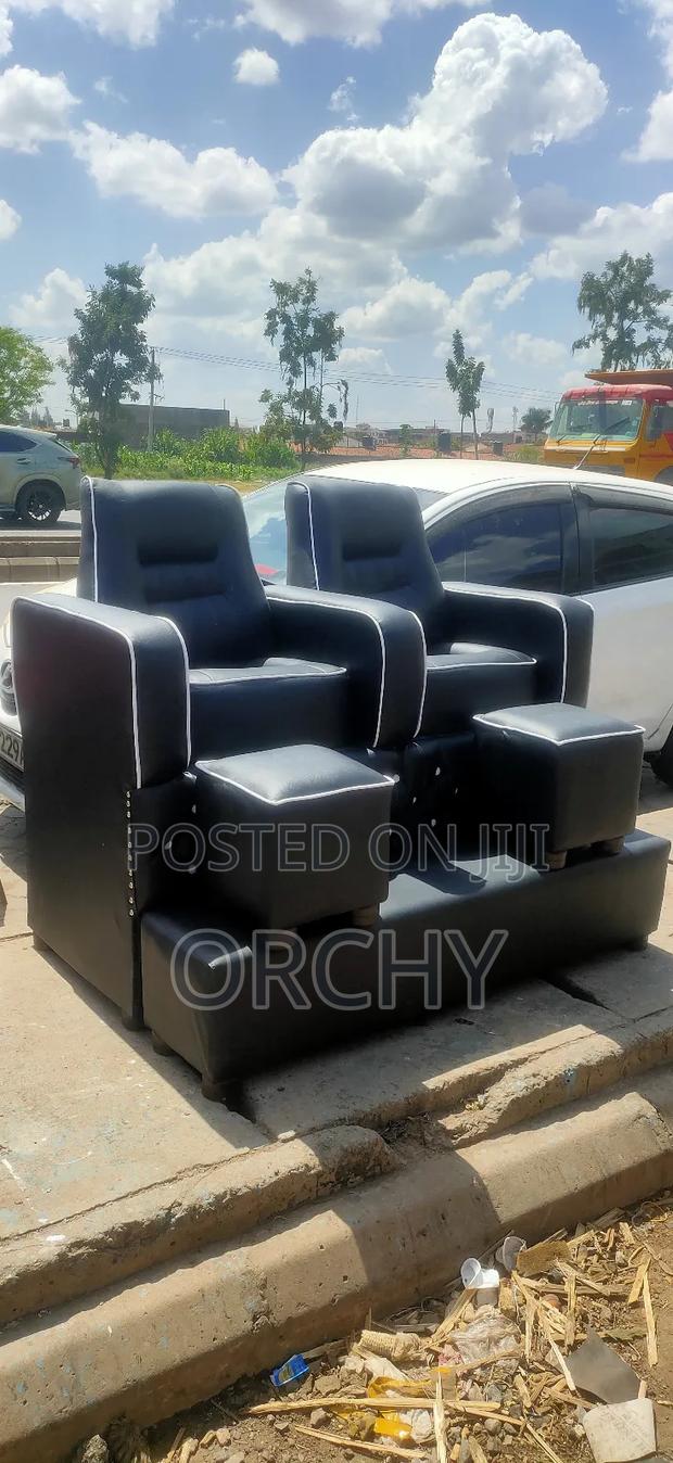 2 Seater Pedicure Couch - main view
