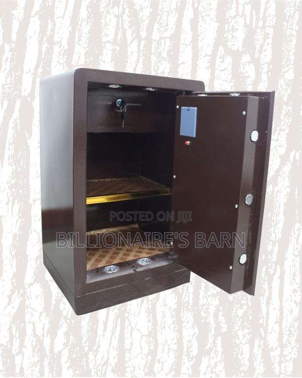 Large Biometric Safe | Quick Locking System For Daily Business Needs - main view