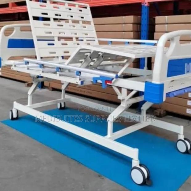Manual 3 Crank Hospital /Homecare Bed