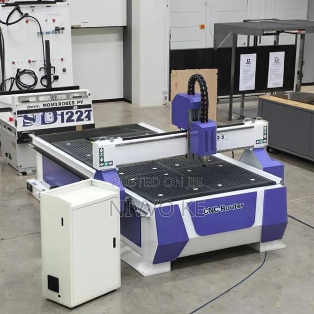 Computer-Controlled Engraving System Sized 4 Ft by 8 Ft (1.2 × 2.4 M) - main view