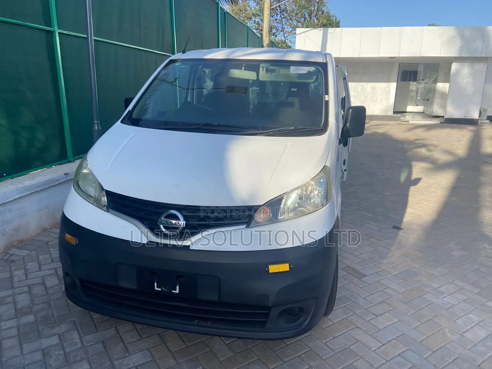 Nissan NV200 2018 White