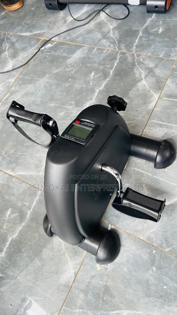 Bike Pedal Mini Exercise Bike With Meter Black