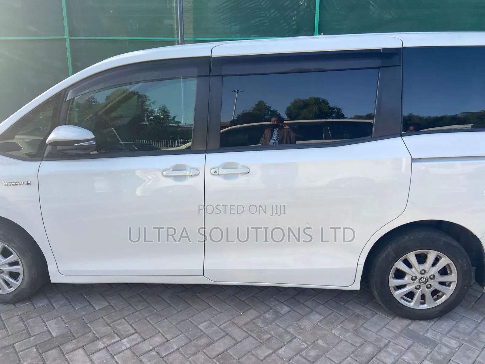 Toyota Voxy 2018 White