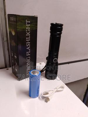 P50 Flashlight Torch Zoomable Light 3 Mode of Light Uses 26650 Battery - thumbnail 2
