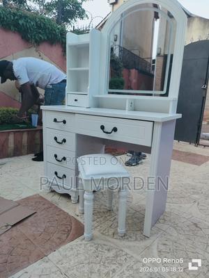 Dressing Mirror Dressing Stool With Mirror