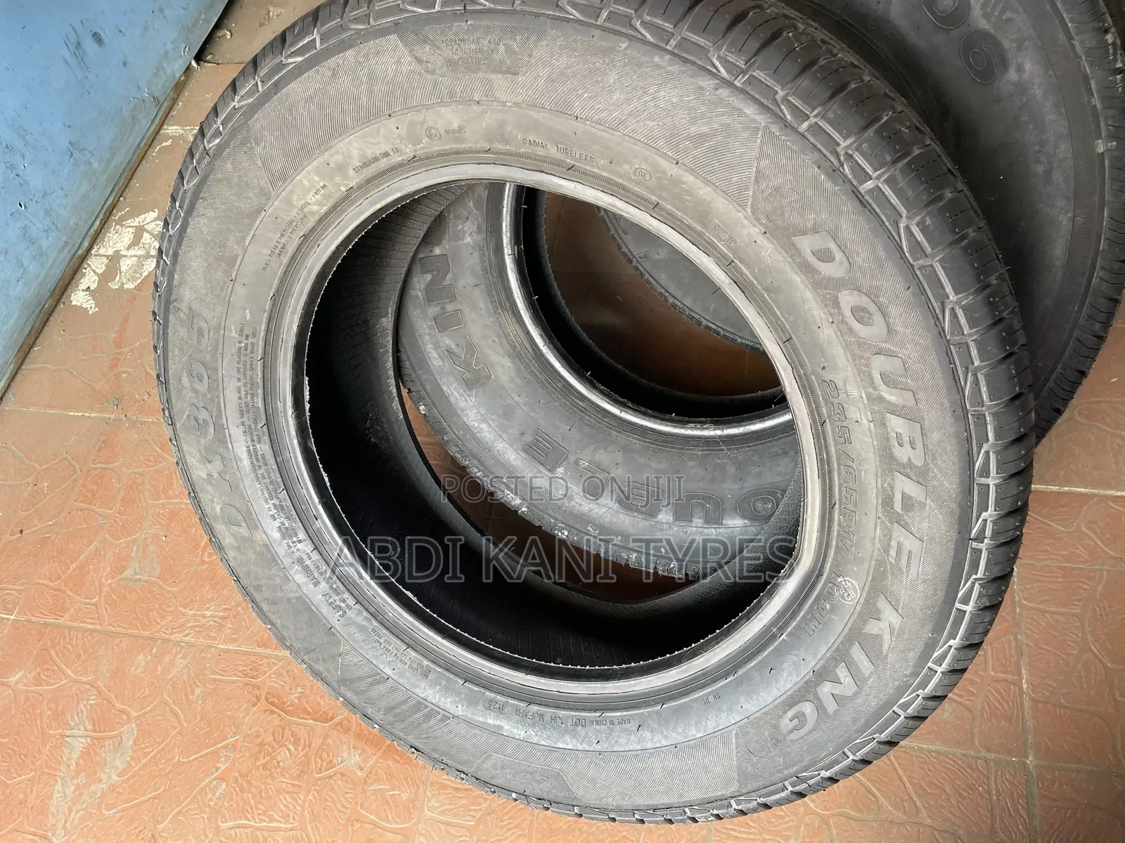 235/65r17 Doubleking Tyre