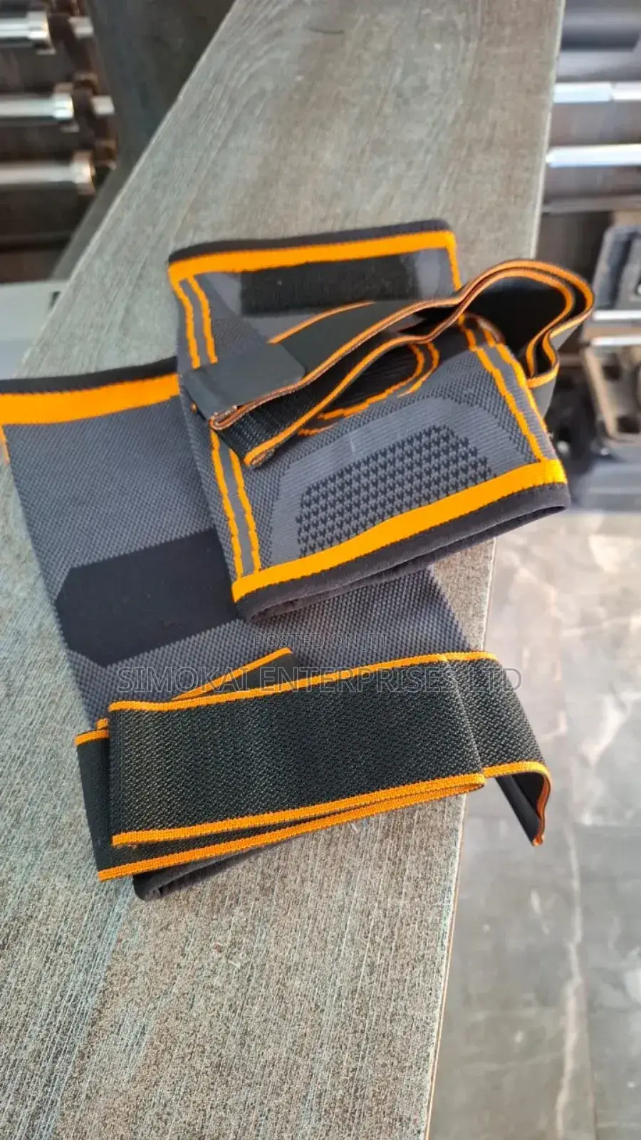Knee Brace/Sleeves With Adjustable Straps 
Pair