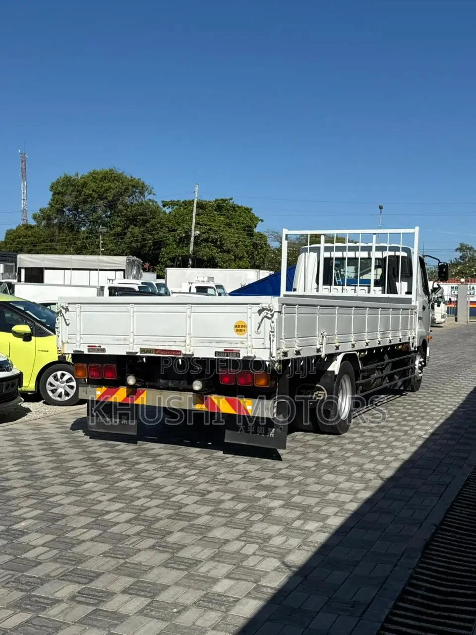 Mitsubishi Fuso Truck 2018
