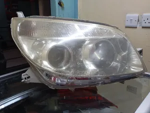 Toyota Rush Headlight Xenon 2008/2010