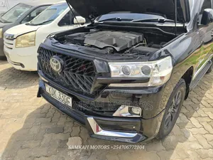 Toyota Land Cruiser 2016 Black
