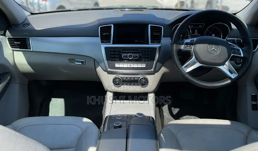 Mercedes-Benz GL-Class 2014 Gray