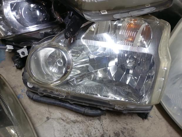 X-Trail Nt31 Headlight Non.