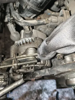Alternator Daihatsu Mira Kf