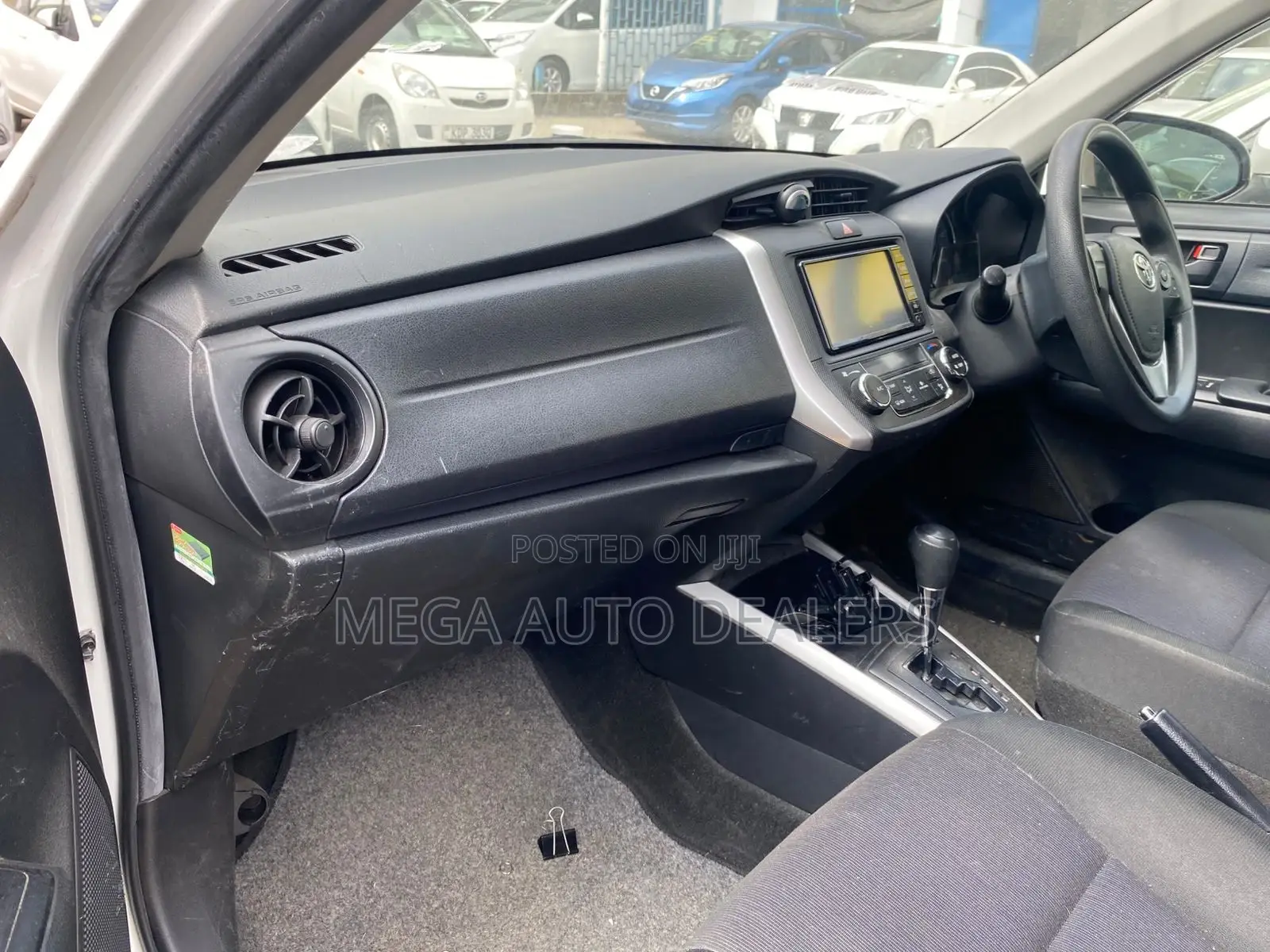 Toyota Corolla Fielder 2018 White