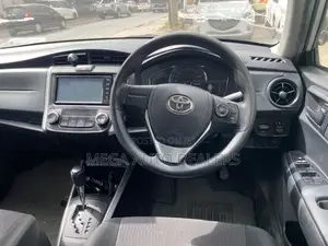 Toyota Corolla Fielder 2018 White