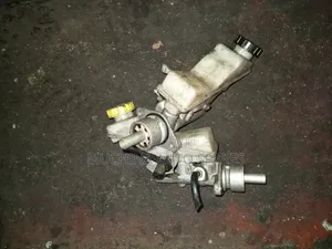 Brake Master Cylinders Toyota Avensis
