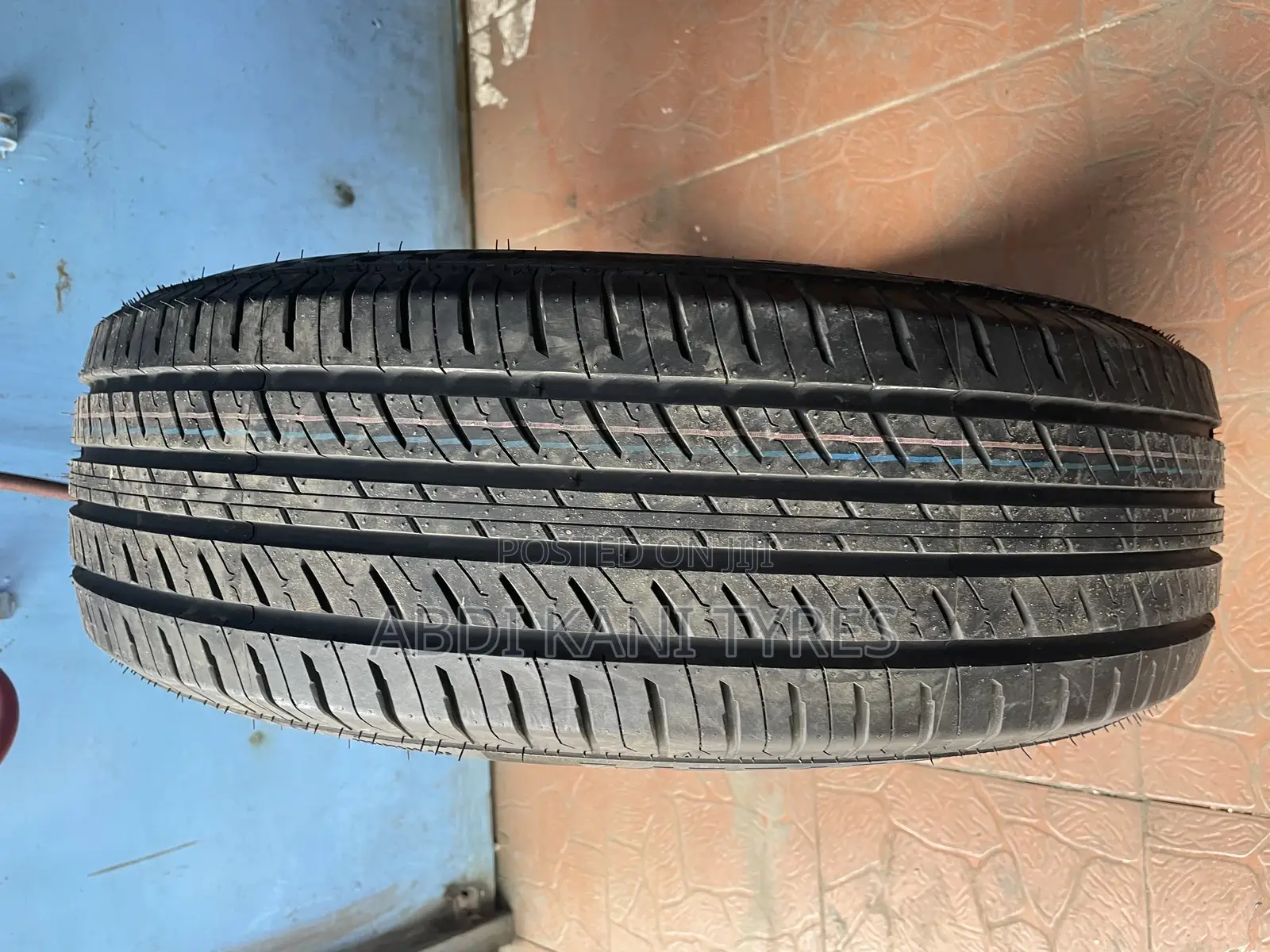 215/65r16 Vinmax Tires