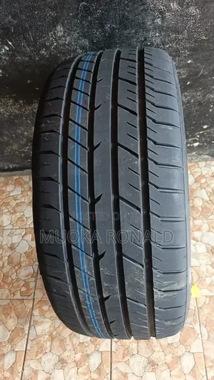 285/45r20 Galaxia Tyre