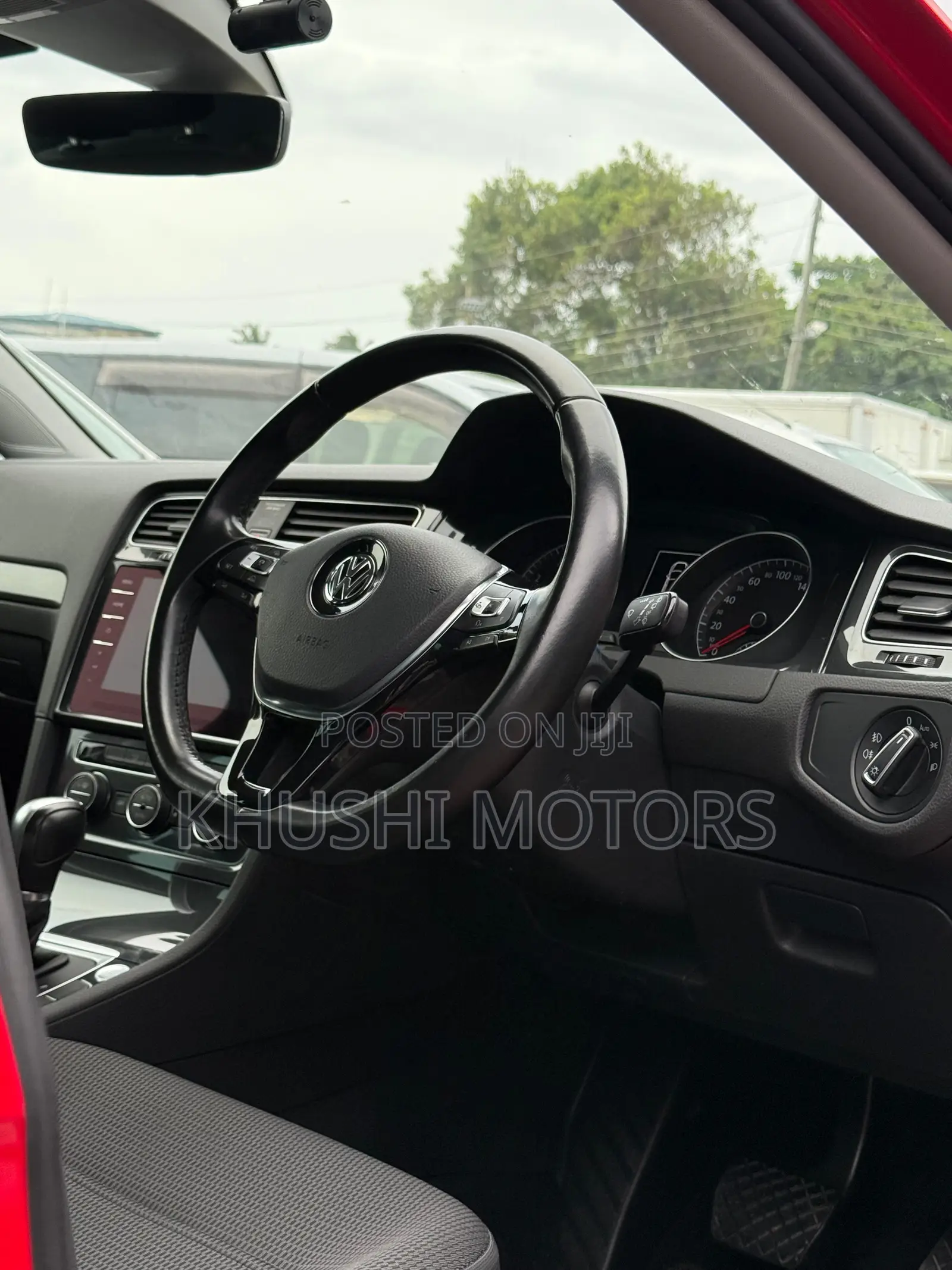 Volkswagen Golf Variant 2018 Red