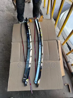 Premio 260 Bonnet Chrome.