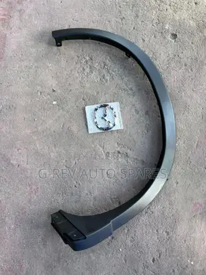 Cx5  2012-2016  Wing Arch Moulding