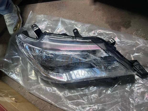 Fielder/Axio 2012-2014 Non Xenon Headlight
