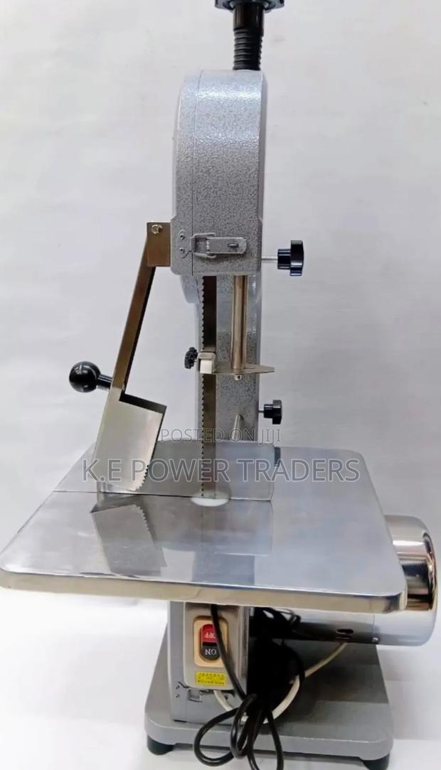 J210 Bonesaw Machine - main view