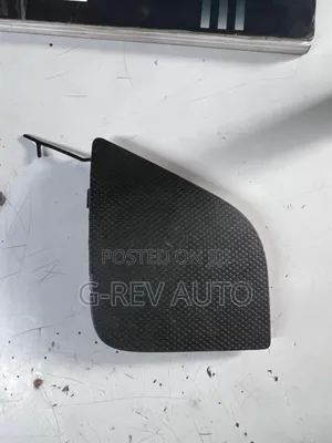 Subaru  Forester  2018 Sk9 Towing  Cover.