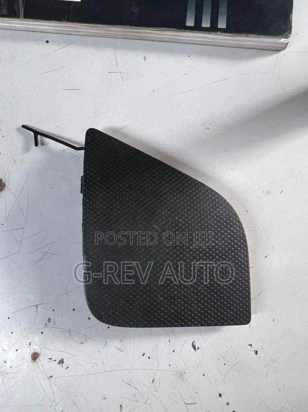 Subaru  Forester  2018 Sk9 Towing  Cover.