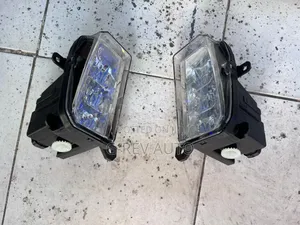 Subaru  Forester  Sk9 Foglights.
