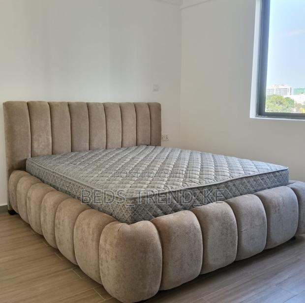 Executive 5 by 6 Bubble Bed