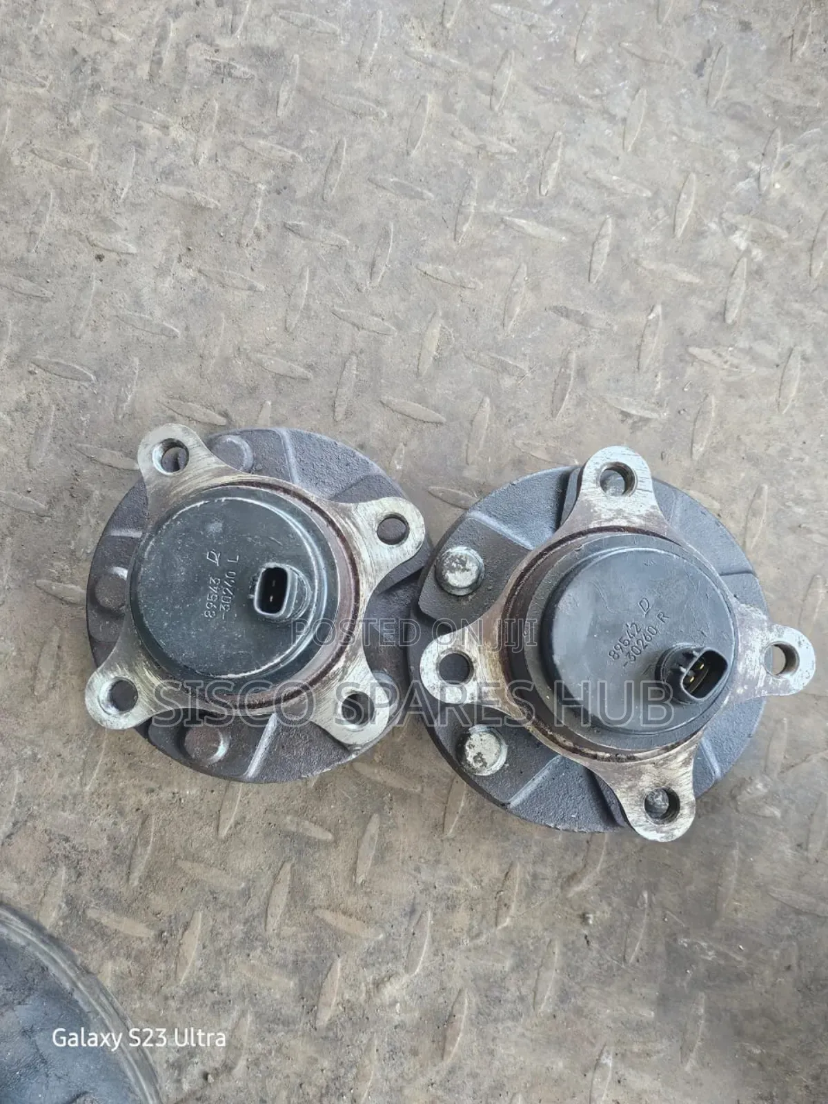 Front Hubs Toyota Mark X 2wd