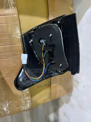 Fielder  2018 Taillight.