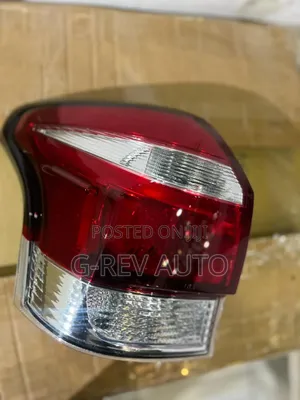Fielder  2018 Taillight.