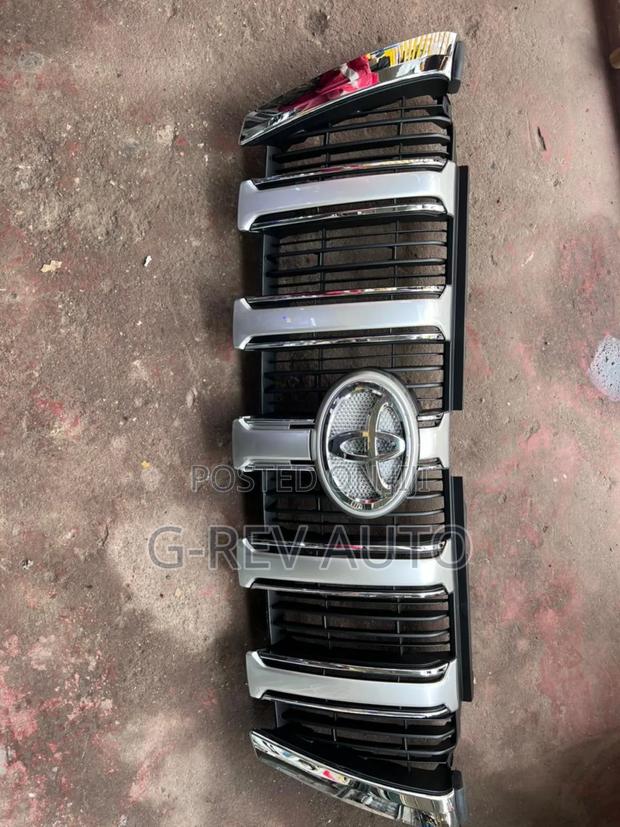 Prado  J150  Teardrop Grill