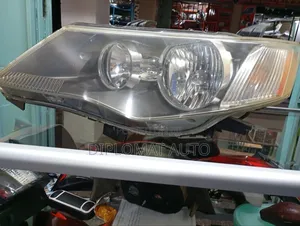 Outlander 2010 Headlight Xenon
